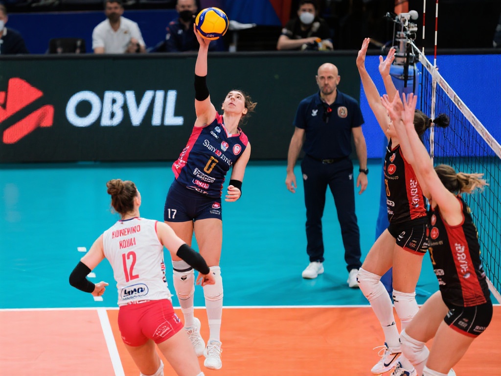 相较而言，斯坎迪奇表现更为成熟，团队配合